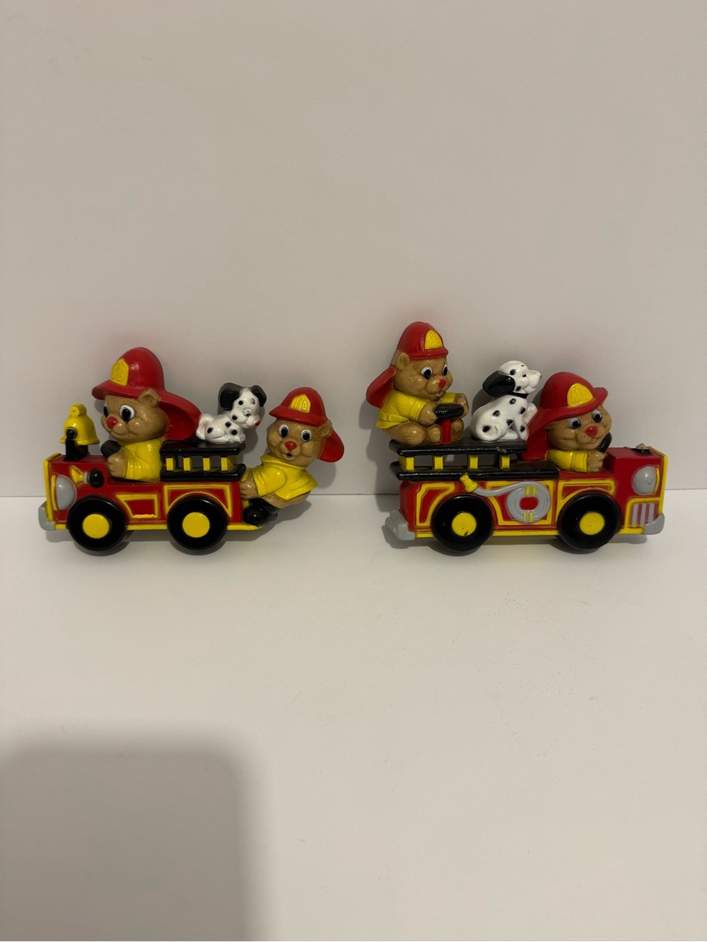 Vintage Homco Firefighter Teddy Bear Fire Truck Set Plastic Wall Plaque Decor